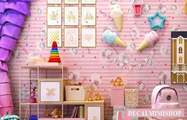 Có giảm phí vận chuyển. 10m giấy dán tường hello kitty sọc hồng có sẵn keo. Mẫu hồng siêu dễ thương. Hàng nhiều mẫu.