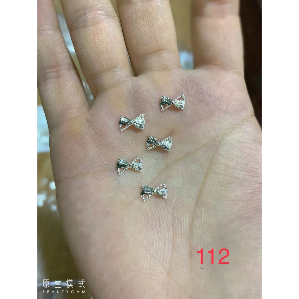 Charm trang trí nail mã 112