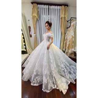 Áo cưới trắng tay nữ hoàng