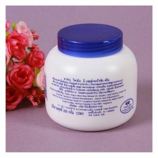 Kem dưỡng ẩm Vitamin E body
