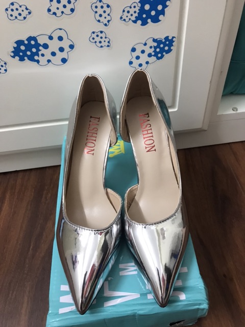 GIÀY CAO GÓT MÀU BẠC SANG CHẢNH