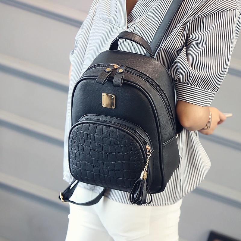 Balo nữ thời trang đi học, du lịch MM Bags, phong cách trẻ trung hiện đại.