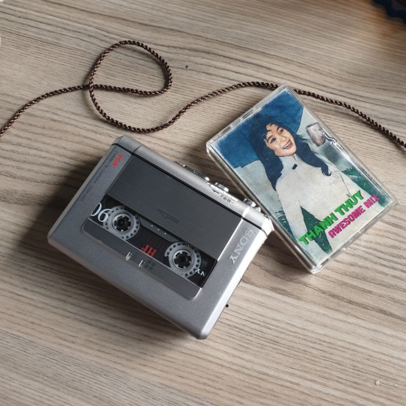Thiết kế bìa băng cassette theo yêu cầu