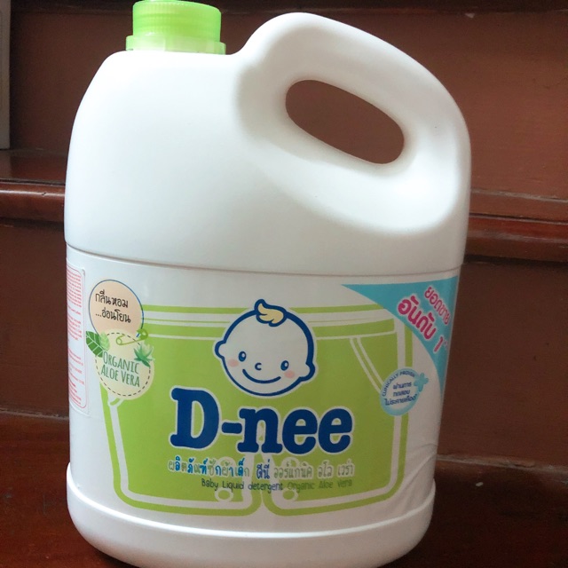 Nước giặt Dnee xanh lá Ỏganic dung tích 3 lít (SIÊU THƠM)