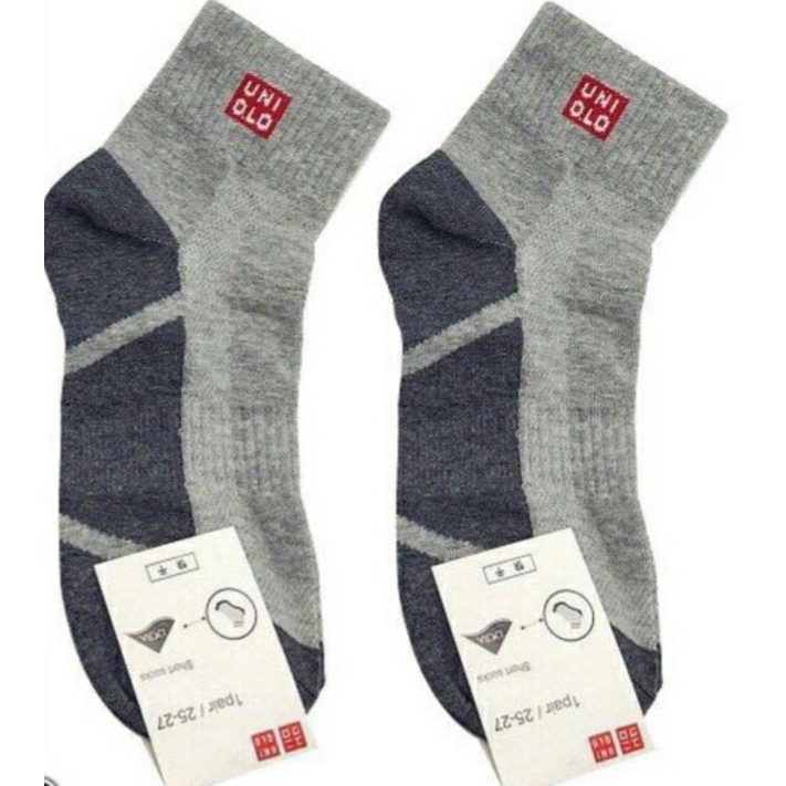 Tất nam uniqlo