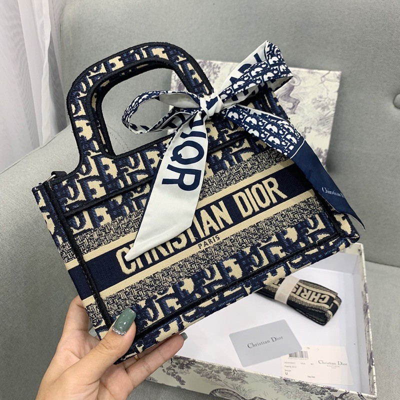 Túi Đì Ồ thổ cẩm kèm khăn SIÊU HOT SIZE 22 CM SANG SỊN MỊN DUYÊN CƯỜNG 6688