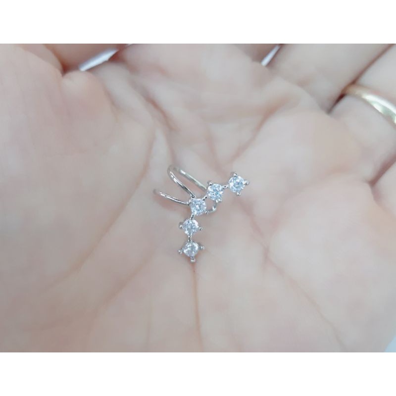 KHUYÊN KẸP VÀNH ĐÍNH ĐÁ CAO CẤP/ KHUYÊN THÉP Y TẾ