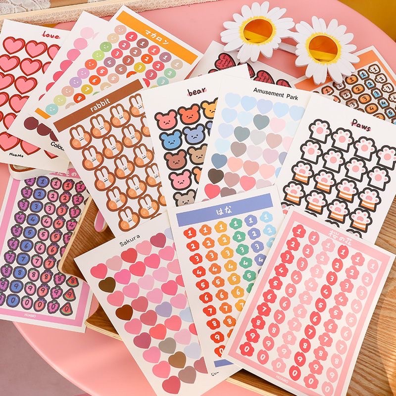 Miếng dán sticker trang trí nhân vật hoạt hình cute dễ thương