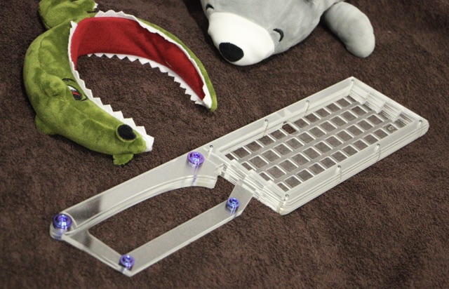 , acryic case, keyboard case, vỏ bàn phím hình thanh kiếm