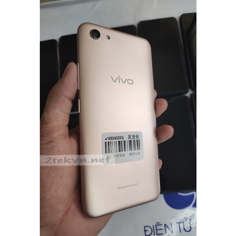 Điện thoại cảm ứng giá rẻ Vivo Y81  pin khủng cấu hình cao