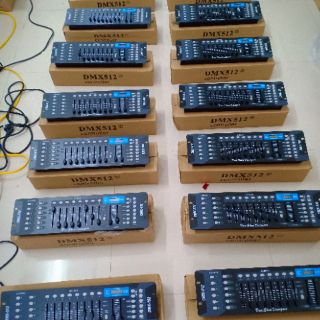 Bàn điều khiển DMX 512.