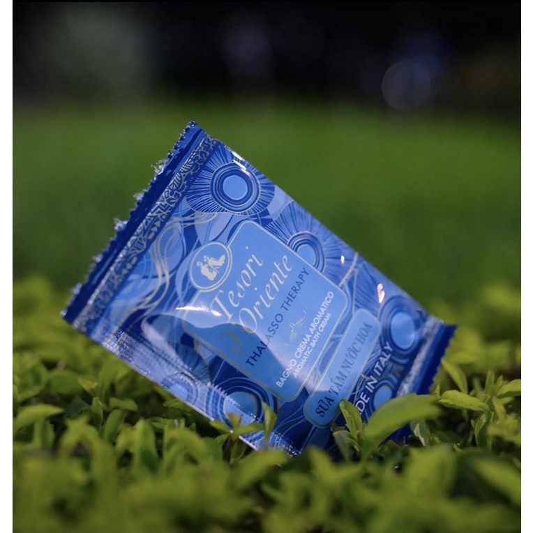 Gói Sữa Tắm Tesori D'Oriente Xích Nước Hoa Lưu Hương Ý Gói 7ml