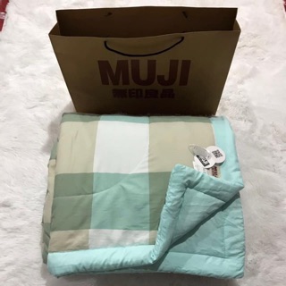 Chăn đũi Muji