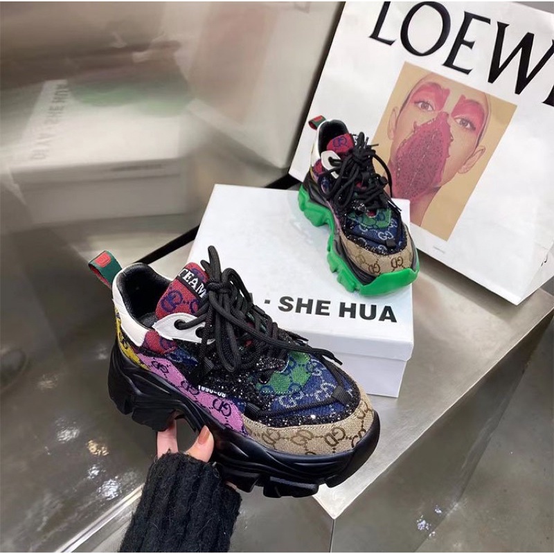 Giày sneaker hot hit 2022