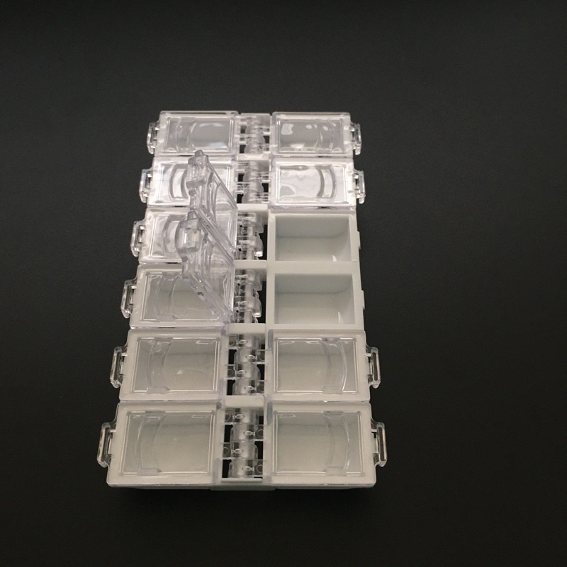 Khay mica 12 ô 459202 đựng charm, đá nail