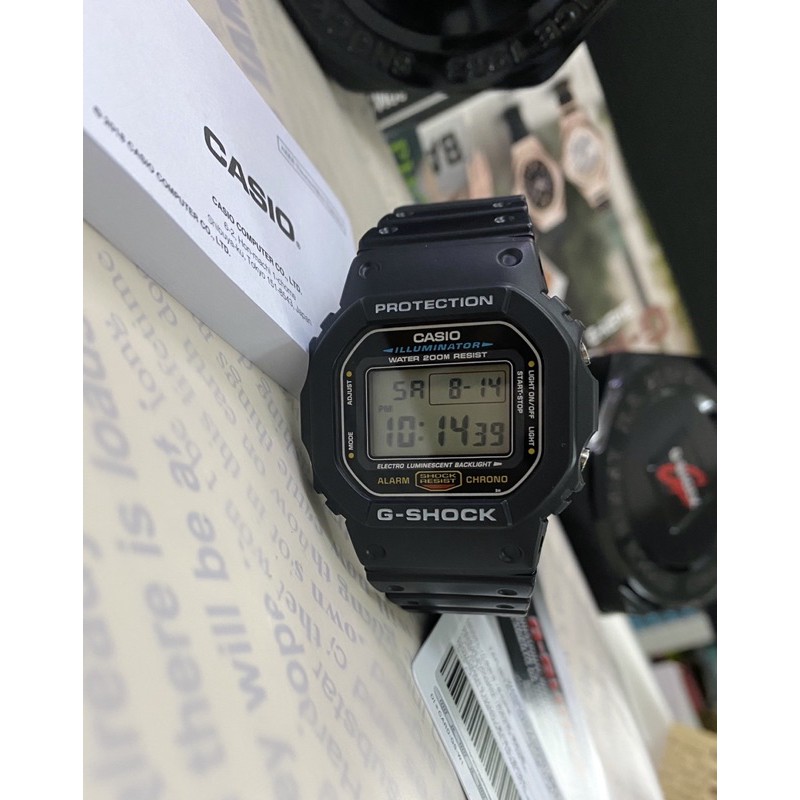 Đồng hồ nam dây nhựa G-SHOCK Casio chính hãng Anh Khuê DW-5600E-1VDF