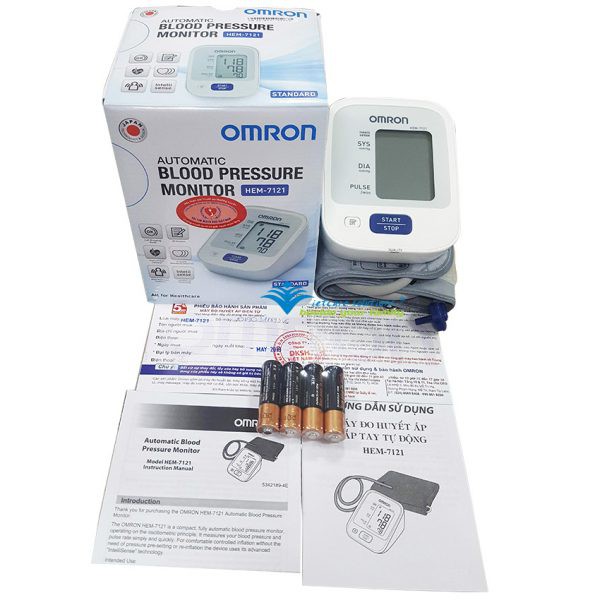 (GIAO NHANH 30 PHUT) Máy đo huyết áp bắp tay Omron HEM 7121