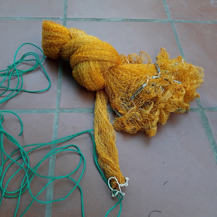 Chài bắt cá,tép - chài dù mắt lưới 1,5cm chân chì chuyên bắt tôm , tép và một số cá nhỏ vừa