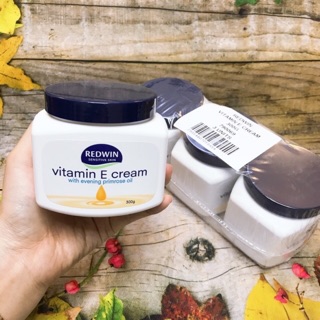 KEM DƯỠNG DA REDWIN VITAMIN E CREAM 300g