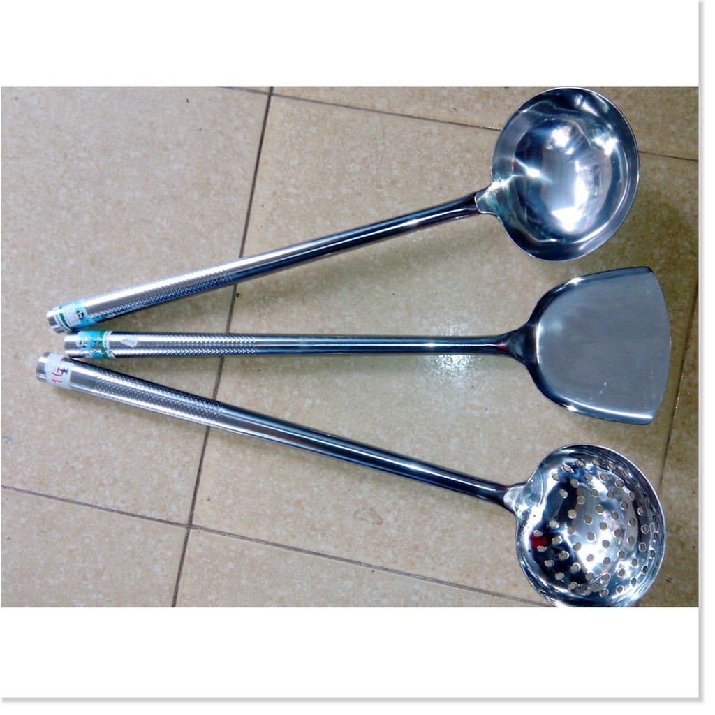 Muôi múc canh công nghiệp  INOX cỡ đại cán dài 51cm dành cho bếp ăn tập thể, nhà hàng, khách sạn