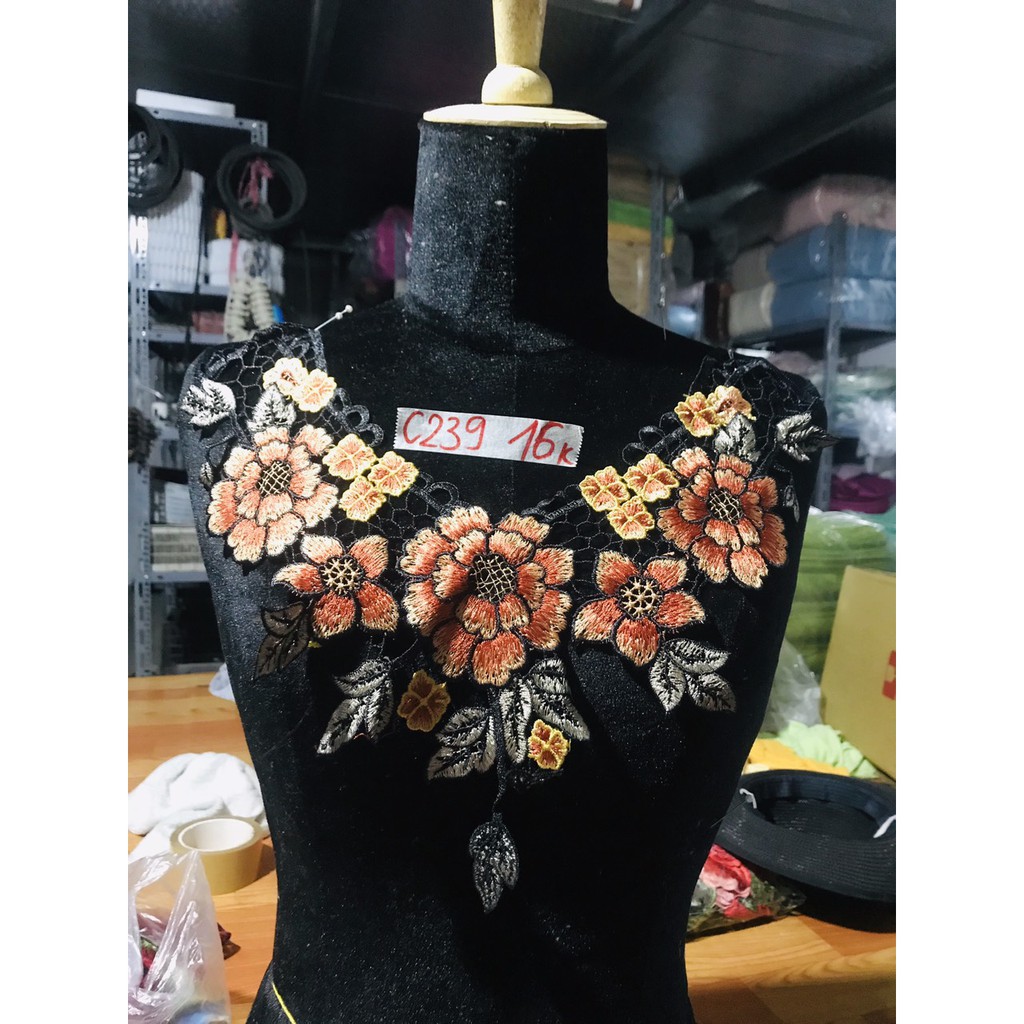 Cổ thêu cao cấp mã C239