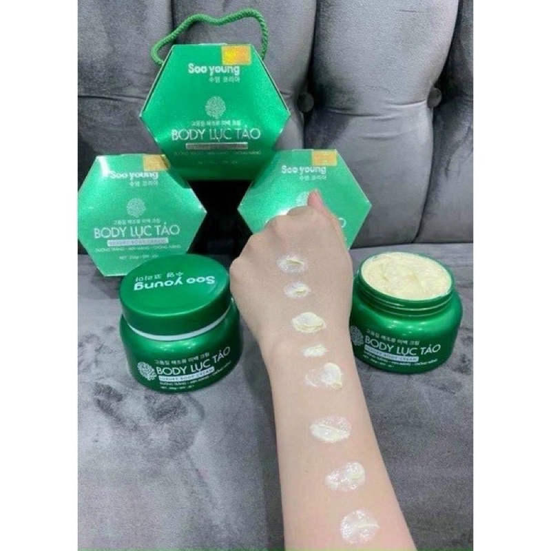 KEM BODY LỤC TẢO  TRẮNG DA