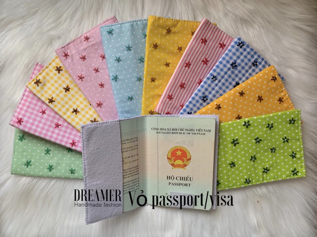 Vỏ passport/visa thêu tay