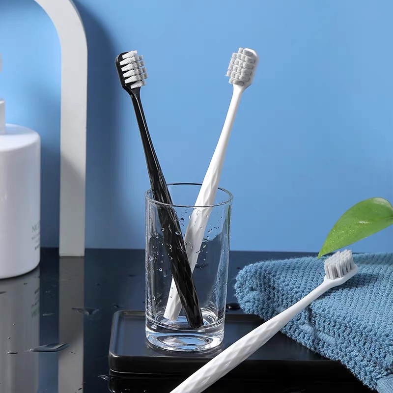 set 2 bàn chải đánh răng lông mềm an toàn phong cách tối giản