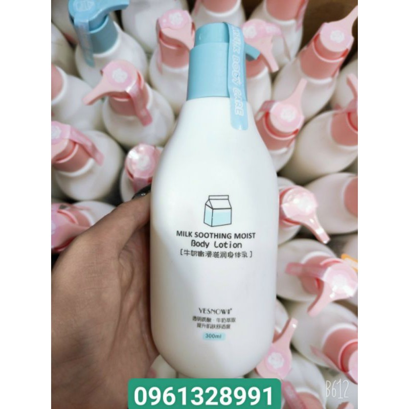 Sữa Dưỡng Thể Trắng Da Dưỡng Ẩm Milk Soothing Moist Body Lotion 300ml | BigBuy360 - bigbuy360.vn