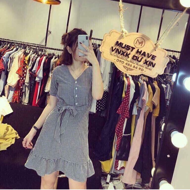 váy kẻ caro thắt nơ eo