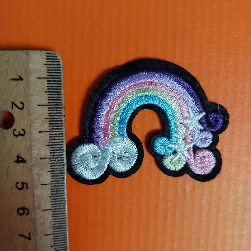 Hình ủi trang trí .