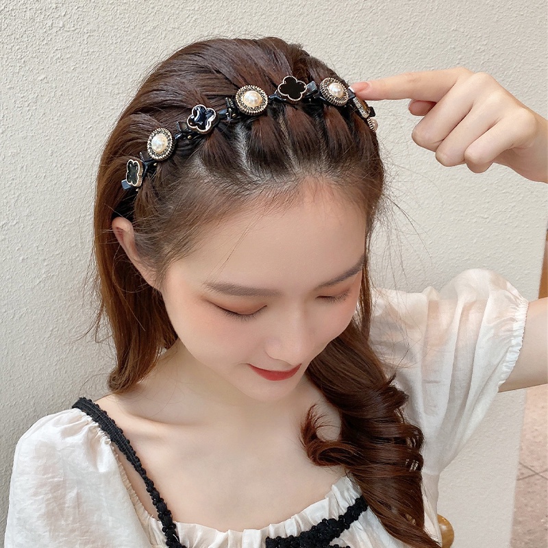 Cài Tóc Cỏ Bốn Lá Đính Hạt Ngọc Trai Giả Màu Đen Phong Cách Vintage Hàn Quốc