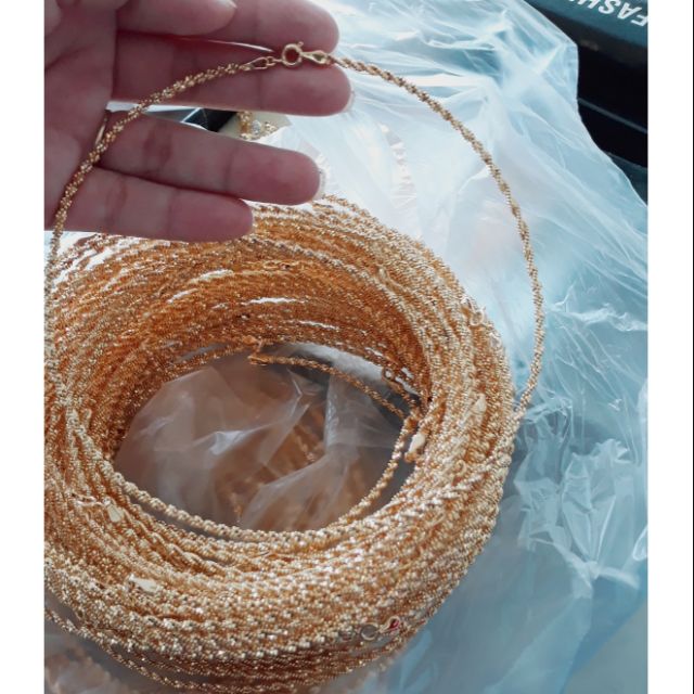 Sỉ Kiềng cổ dạng tròn - kiểu xoắn dẻo ( chưa kèm mặt) thích hợp phối với nhiều kiểu mặt - xi chuẩn 24k