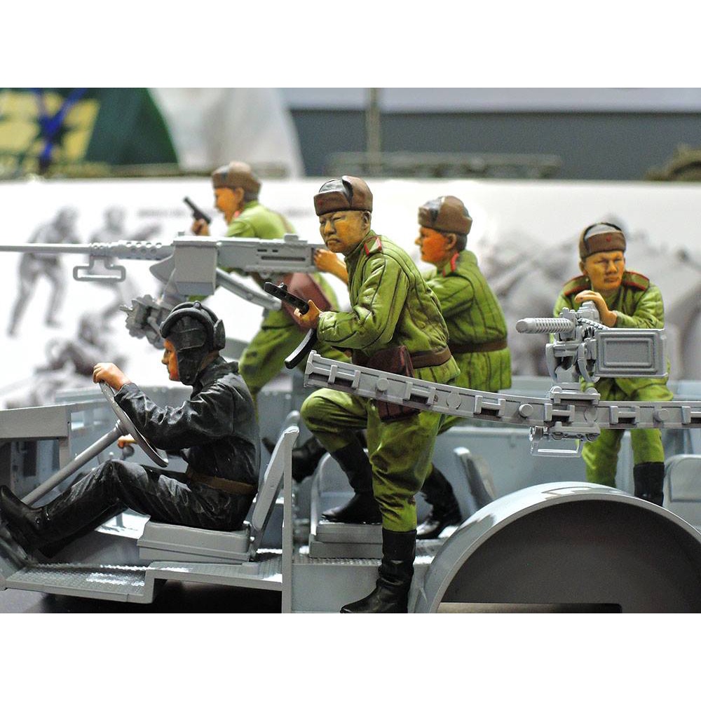 Mô hình lắp ráp quân sự 1/35 SCALE M3A1 SCOUT CAR 35363 Tamiya - GDC