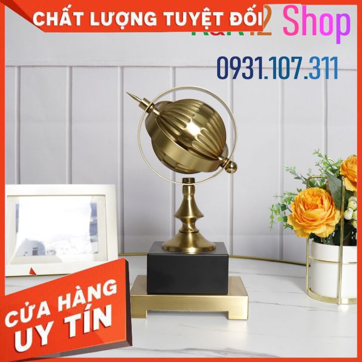 Trang trí nội thất hiện đại sang trọng. Mô hình sáng tạo Bắc Âu quả cầu kim loại trang trí để bàn tivi, phòng khách.