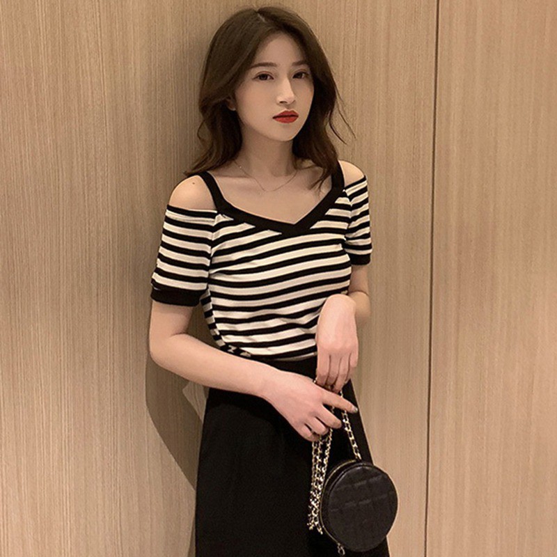 Áo dệt kim nữ cổ chữ V hở vai phong cách Hàn Quốc | BigBuy360 - bigbuy360.vn