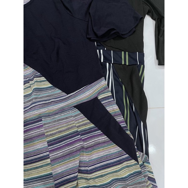 Jumpsuit kẻ phối xuất dư xịn