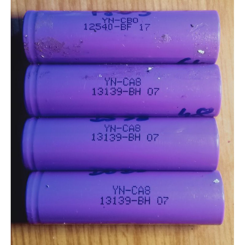 pin 18650 YN - CA8 như hình 2400 mah chuẩn dung lượng