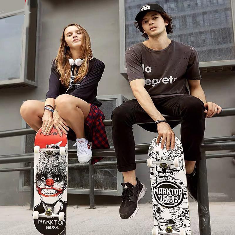 Ván trượt skateboard thể thao có đèn led chất liệu gỗ phong ép cao cấp 8 lớp mặt nhám