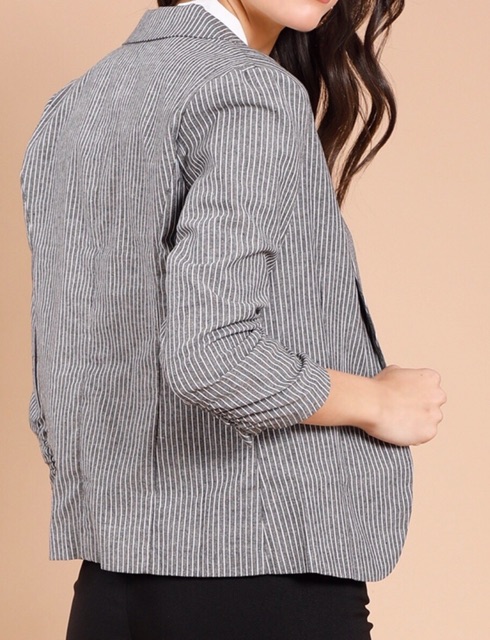 Áo Khoác Vest Cotton Mosaic & Co Xám Sọc Kẻ Trắng - 0857 | BigBuy360 - bigbuy360.vn