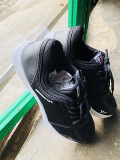 Sneaker Nam hàng chính hãng