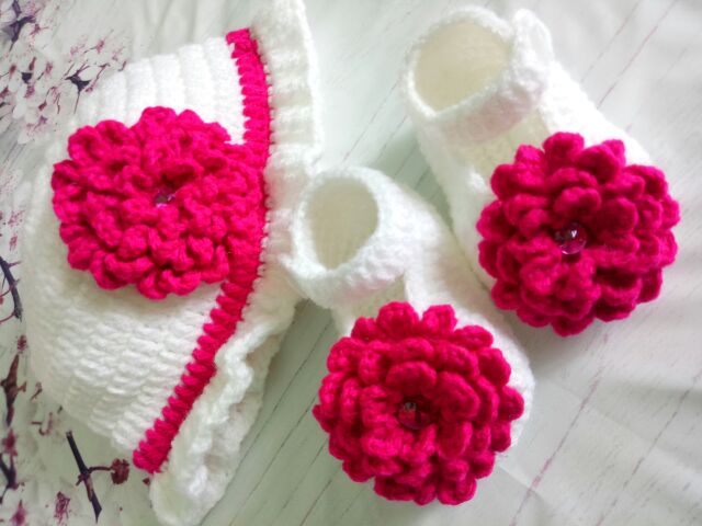 SET NÓN VÀ GIÀY LEN BÉ GÁI