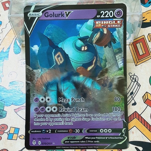 Thẻ Pokemon Golurk V