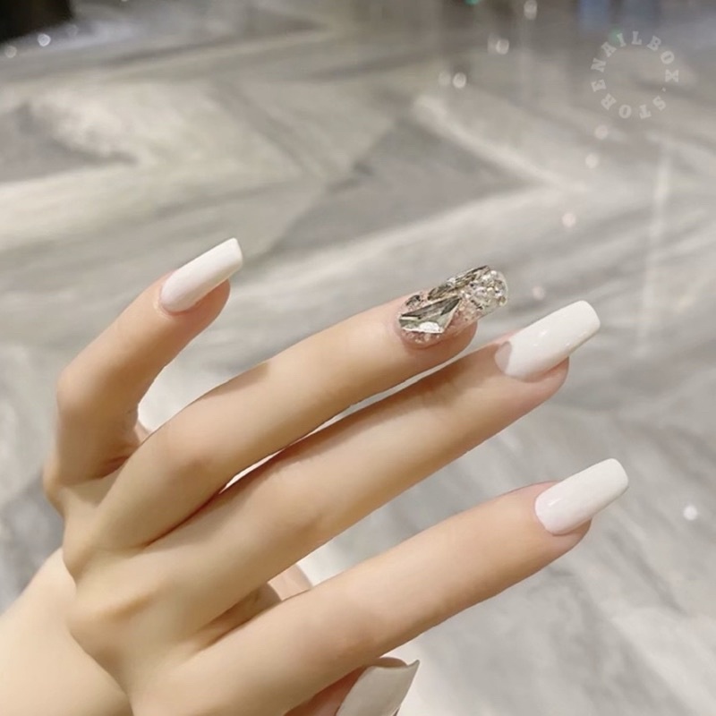 Set 24 móng giả D297 đính đá
