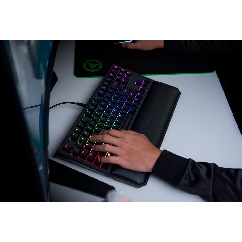 Bàn phím cơ RAZER BLACKWIDOW TOURNAMENT EDITION CHROMA V2