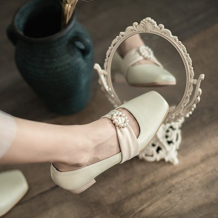Giày nữ màu be đế thấp thiết kế thanh lịch thời trang