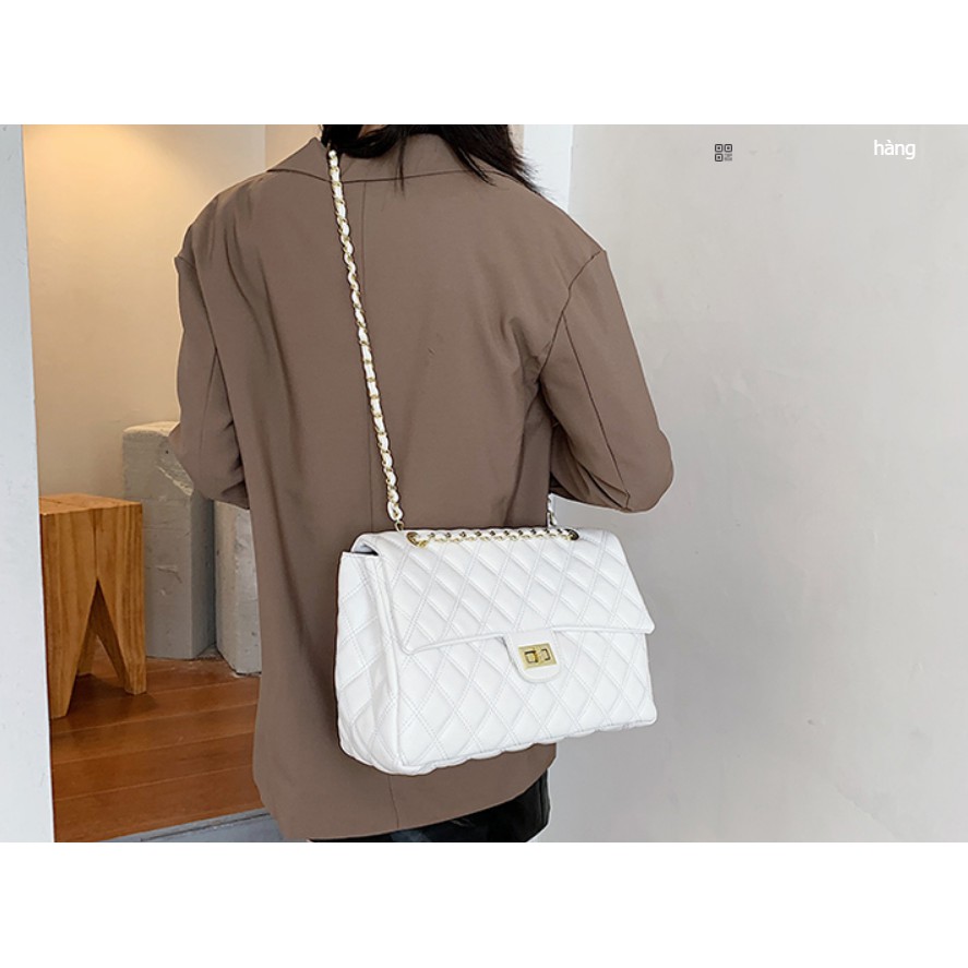 CÓ SẴN TRẮNG D259 Túi đeo chéo chất da mềm khóa cài ngang trẻ trung.;