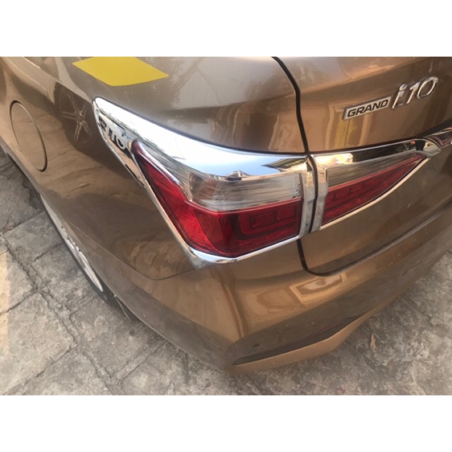 Ốp viền đèn pha hậu trước sau i10 dài 2 đầu 2017 2018 2019 2020 xi mạ Crom op den truoc sau