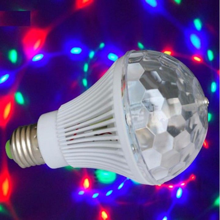 Đèn LED Vũ Trường Xoay 7 Màu Cảm Ứng Nhạc