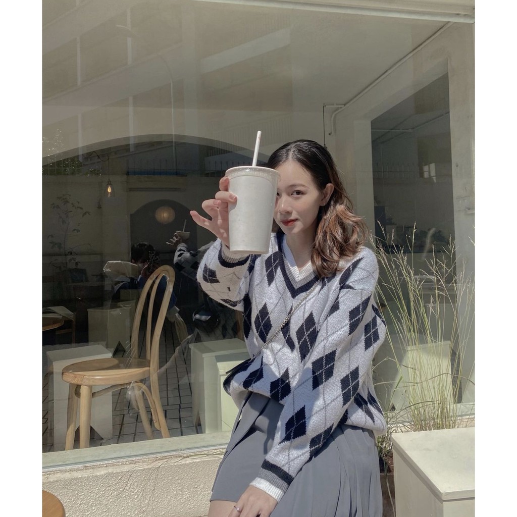 OM.DESIGNBYOM - Áo len trám ghi | BigBuy360 - bigbuy360.vn